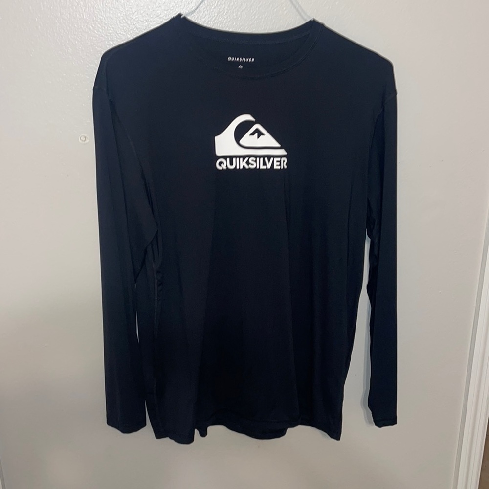 Quicksilver surf shirt long sleeve Drifit mens medium